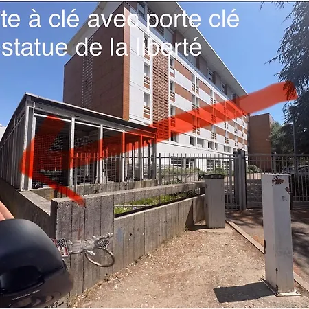 Appartement Lumineux Et Climatise Avec Parking Gratuit - Tramway Devant La - 114